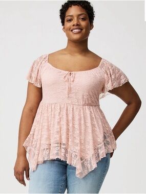 Torrid Ruffle Hanky Hem Tunic Lace Top Sz 2 Rose Smoke NWT Fairy Boho